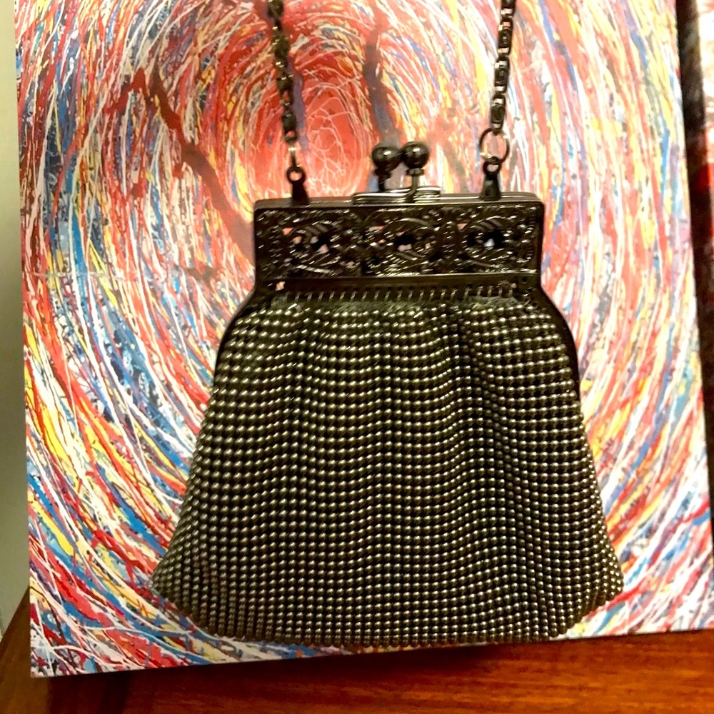 NWOT Whiting and Davis Metal Mesh Clutch/Wristlet